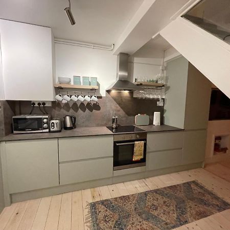 런던 Milan House 아파트 외부 사진