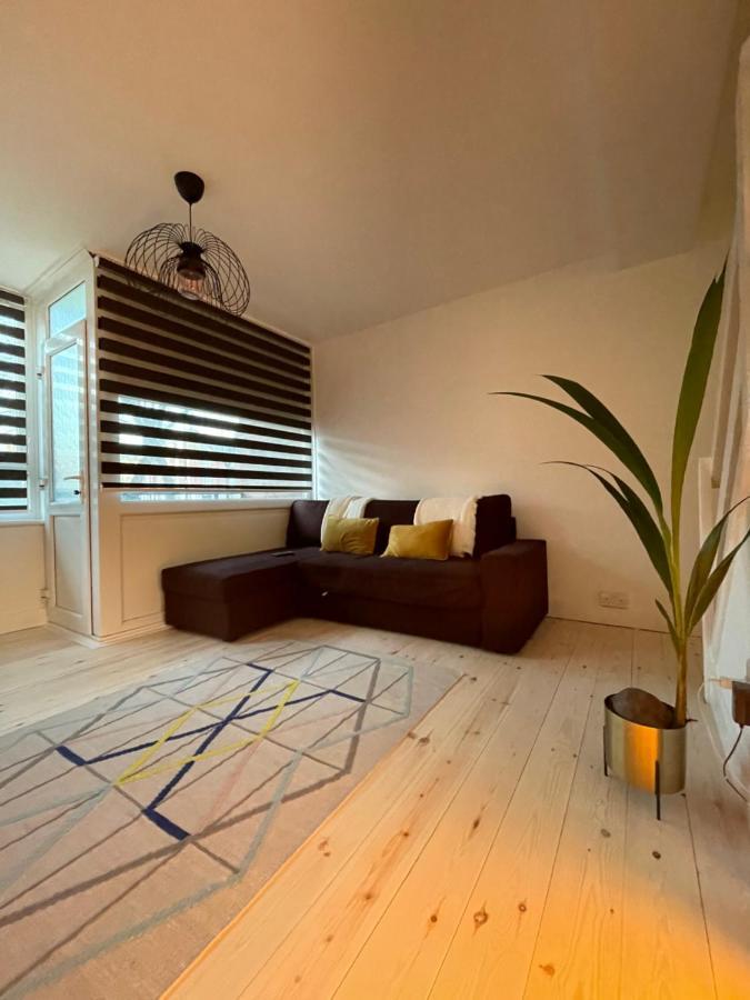 런던 Milan House 아파트 외부 사진